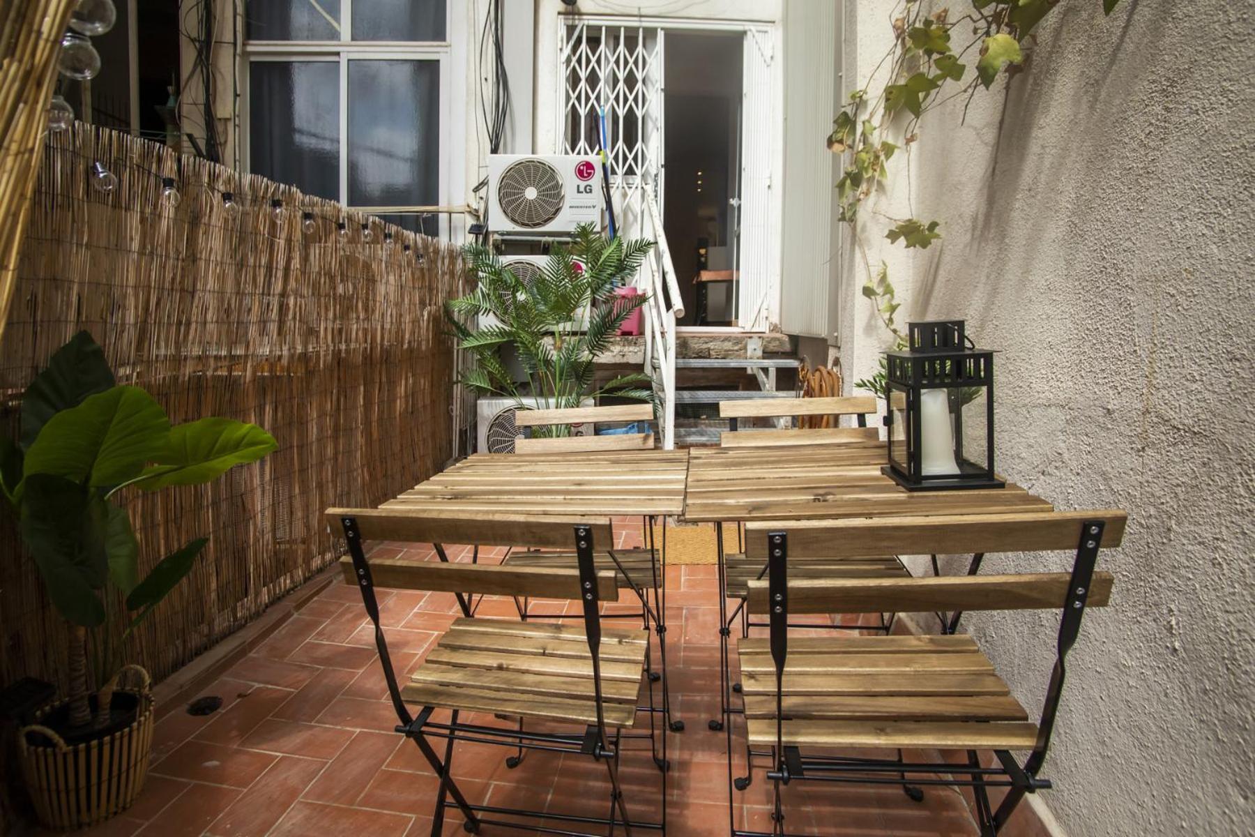 Appartement En2val1028 - Eixample Esquerra With Terrace *